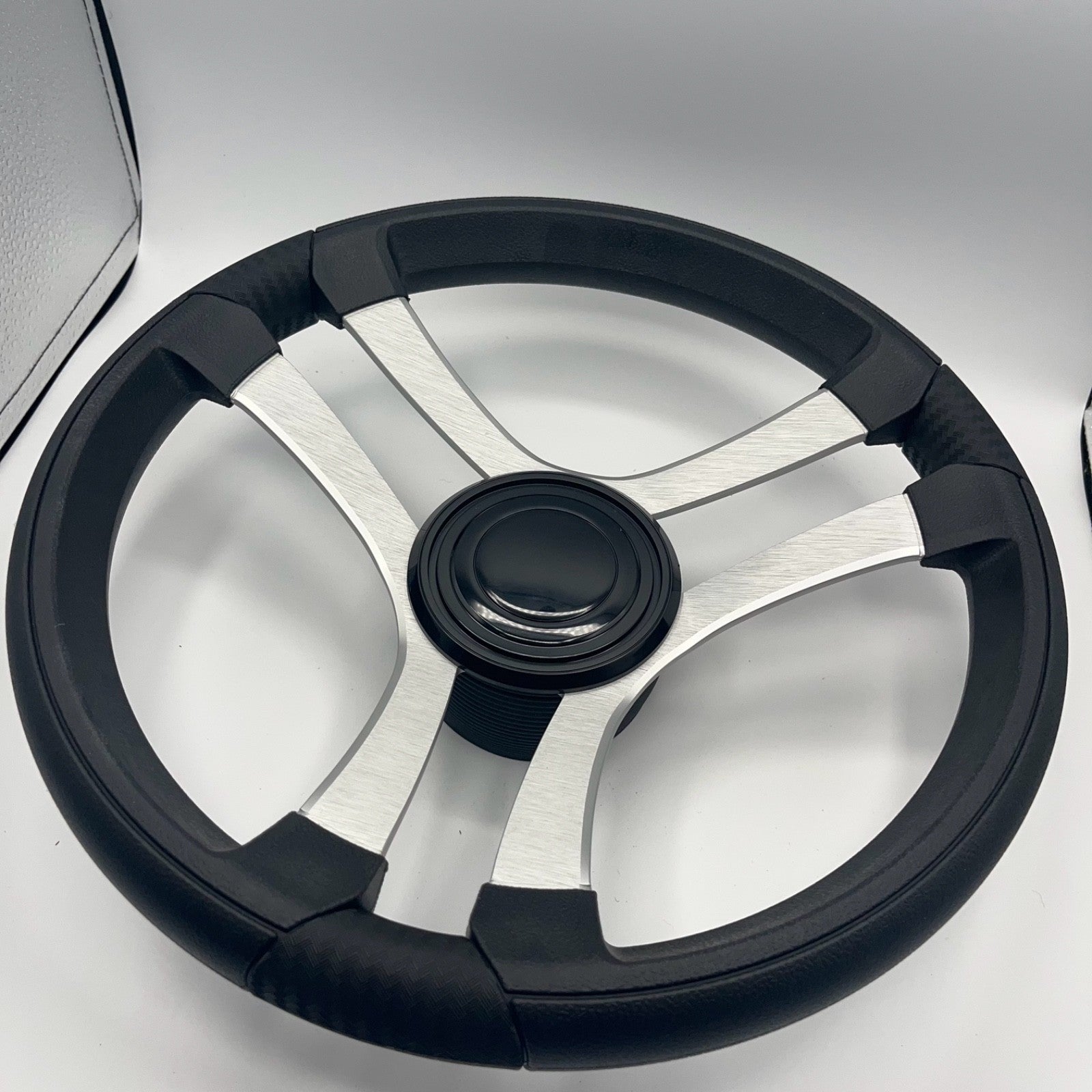 Benaco Boat Steering Wheel Brushed Aluminum Spokes | LG Black Snap-in