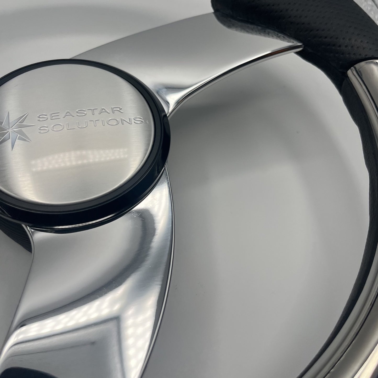 Model M533 Boat Steering Wheel Polished Alum Spoke | Seastar