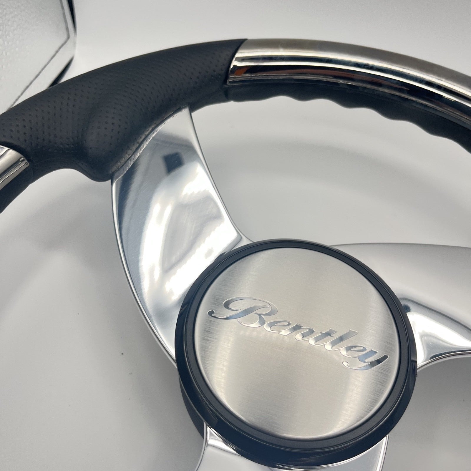 Model M533 Boat Steering Wheel Polished Alum Spoke | Bentley
