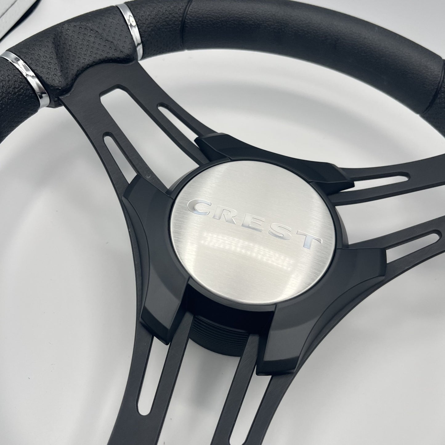 Gussi Italia Boat Steering Wheel Black Brushed Alum Spokes | Crest